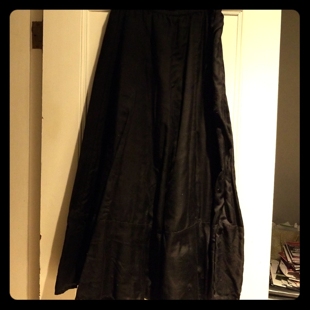 Cotton/polyester skirt